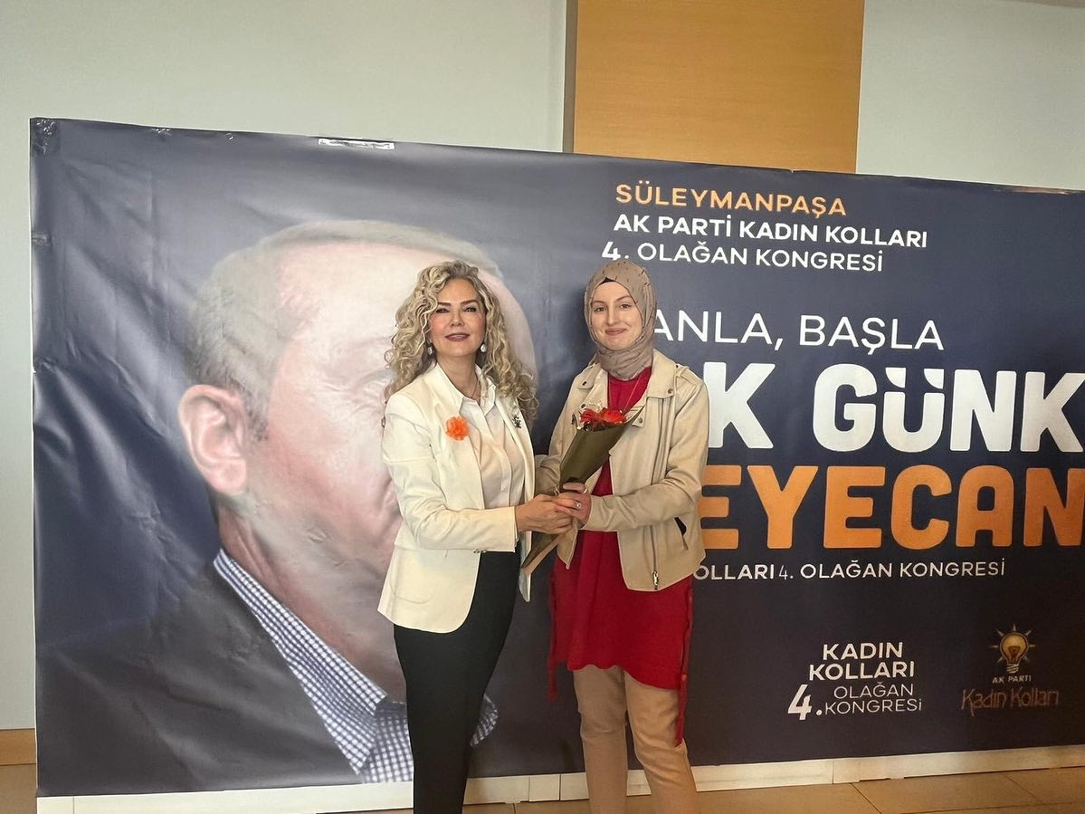 İLKNUR KOÇ YENİDEN AK PARTİ SÜLEYMANPAŞA İLÇE KADIN KOLLARI BAŞKANI SEÇİLDİ